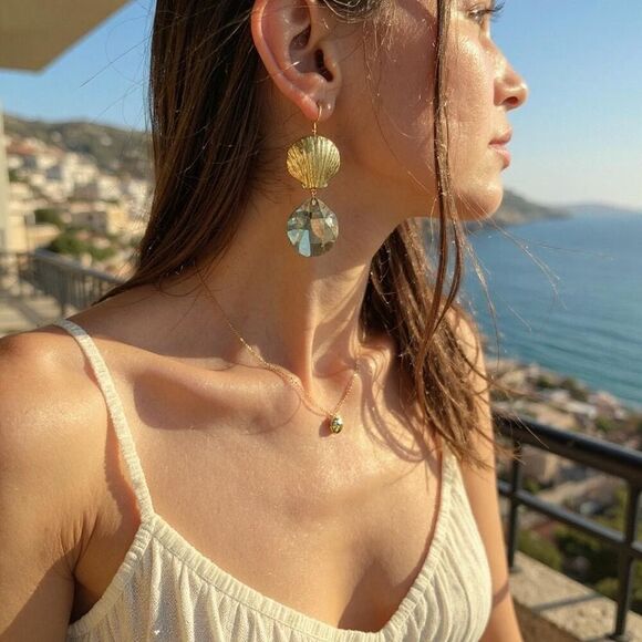 Amour Gold Crystal Shell Dangle Earrings - Picture 1 of 4